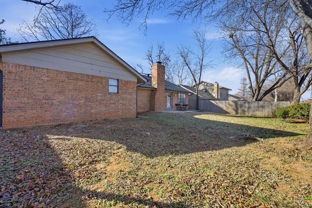 900 Woodbury Drive, Edmond, OK 73034
