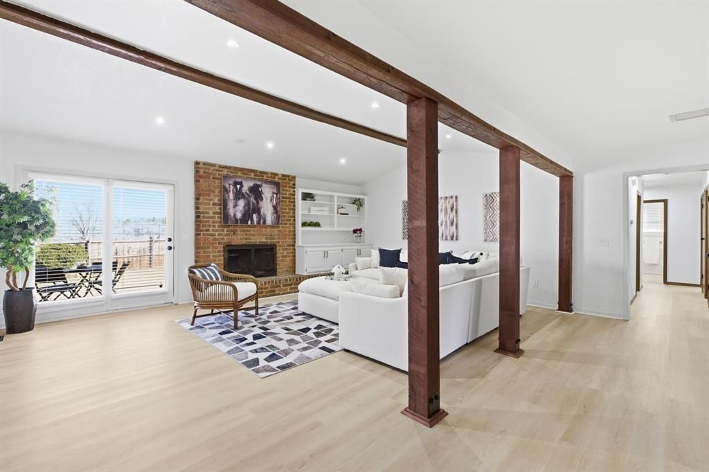 900 Woodbury Drive, Edmond, OK 73034