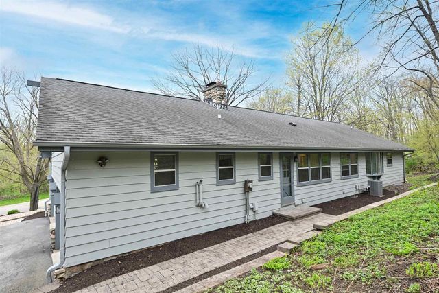 15305 Santa Maria Court, Brookfield, WI 53005