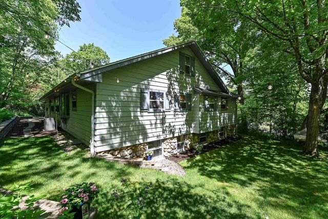 15305 Santa Maria Court, Brookfield, WI 53005