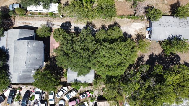 119 W Baetz Blvd, San Antonio, TX 78221