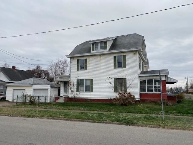 2457 8th Ave, Huntington, WV 25703
