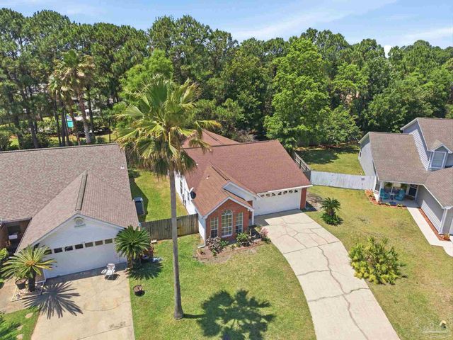 1383 Sterling Point Dr, Gulf Breeze, FL 32563
