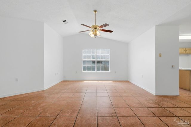 1383 Sterling Point Dr, Gulf Breeze, FL 32563