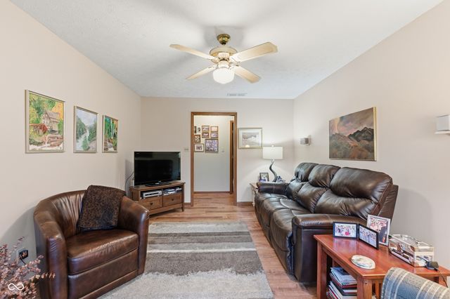 610 Eagle Crest Drive, Brownsburg, IN 46112