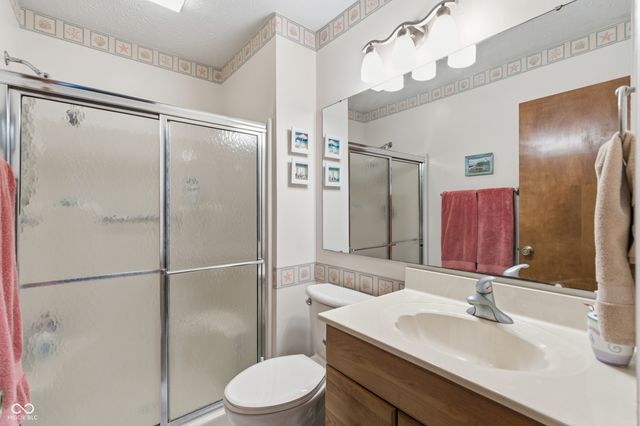 610 Eagle Crest Drive, Brownsburg, IN 46112