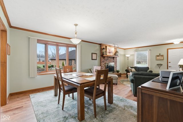 610 Eagle Crest Drive, Brownsburg, IN 46112