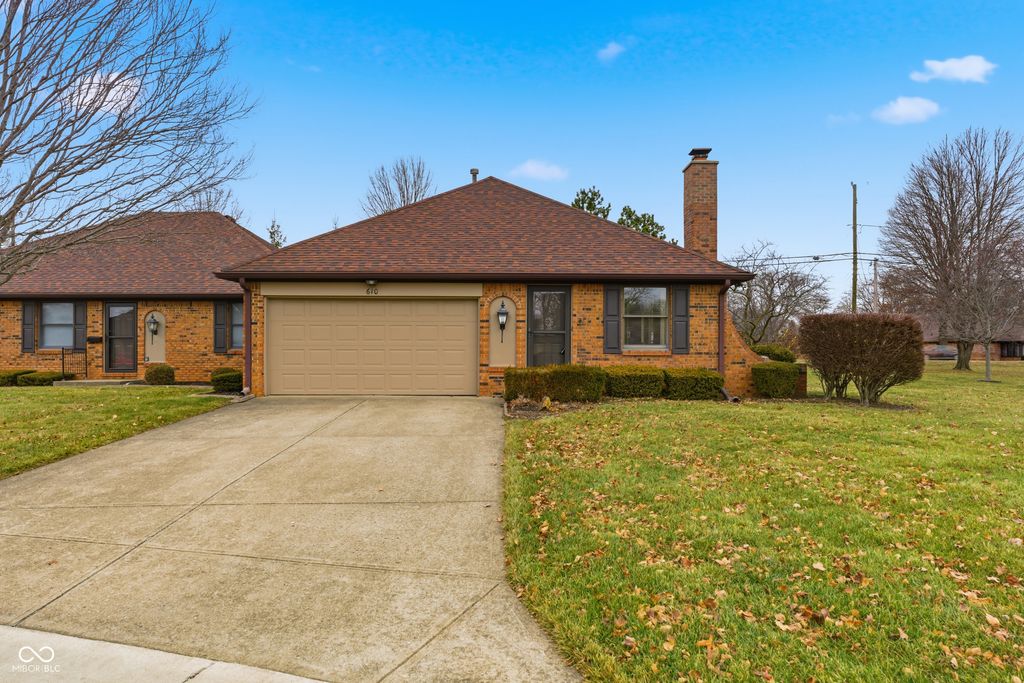 610 Eagle Crest Drive, Brownsburg, IN 46112