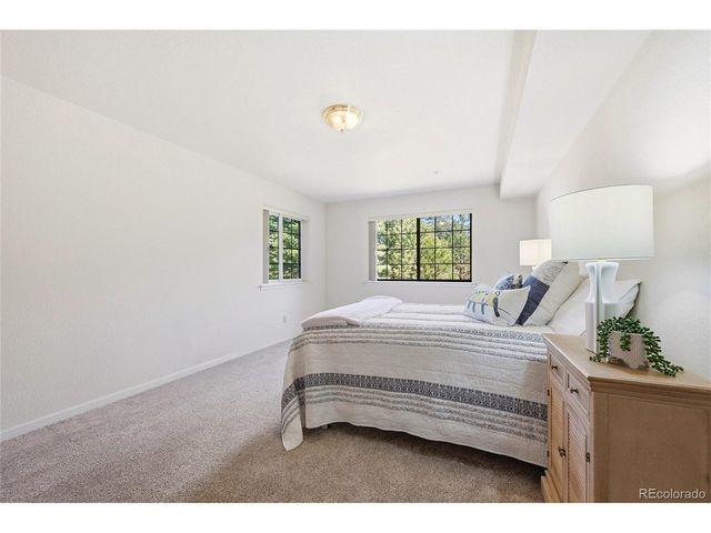 31719 Rocky Village Dr 321, Evergreen, CO 80439
