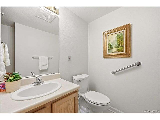 31719 Rocky Village Dr 321, Evergreen, CO 80439