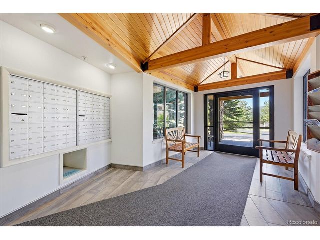31719 Rocky Village Dr 321, Evergreen, CO 80439