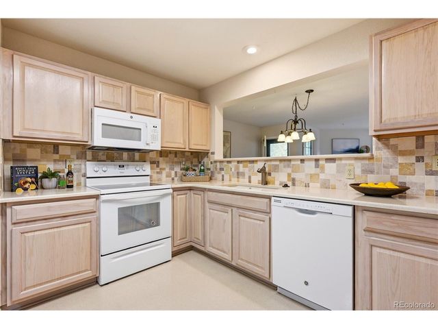 31719 Rocky Village Dr 321, Evergreen, CO 80439