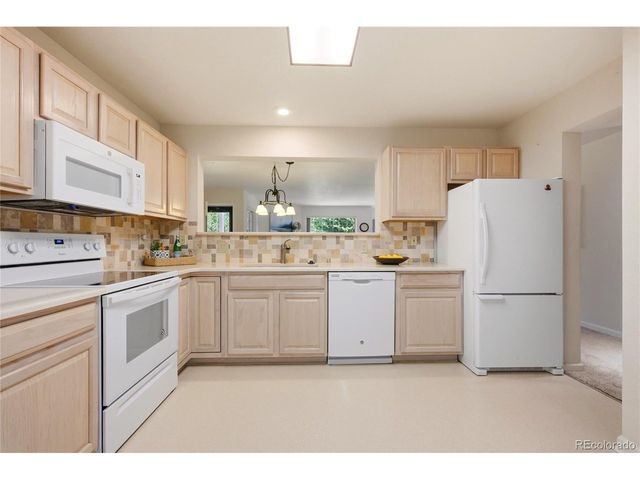 31719 Rocky Village Dr 321, Evergreen, CO 80439