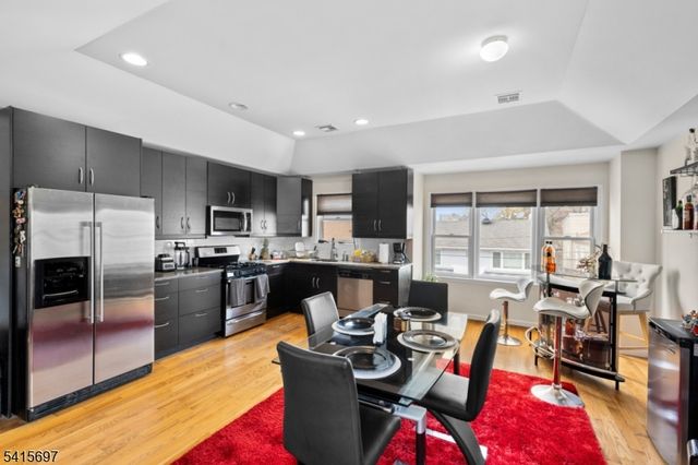 46 Barbara St, Newark City, NJ 07105