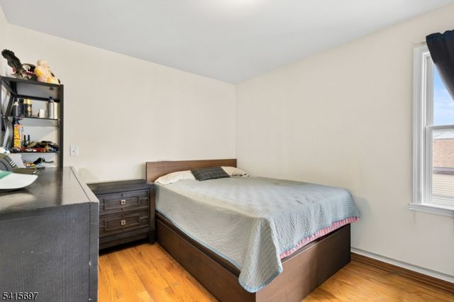 46 Barbara St, Newark City, NJ 07105