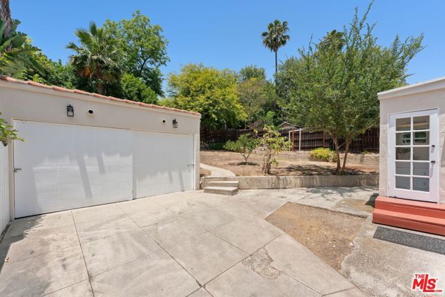 1635 N Coronado Street, Los Angeles, CA 90026