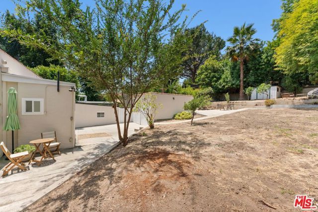 1635 N Coronado Street, Los Angeles, CA 90026