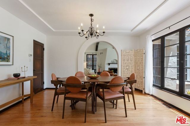1635 N Coronado Street, Los Angeles, CA 90026