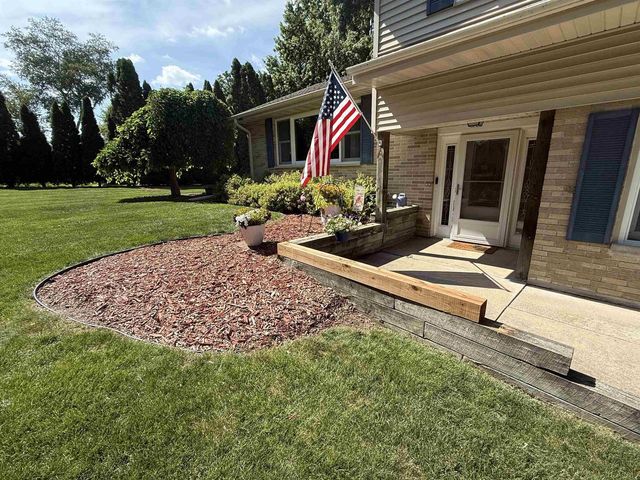 2408 Elizabeth Street, Janesville, WI 53548