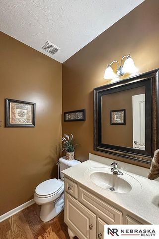 5717 N 160th Avenue, Omaha, NE 68116