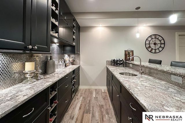 5717 N 160th Avenue, Omaha, NE 68116