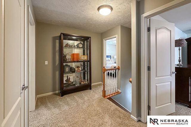 5717 N 160th Avenue, Omaha, NE 68116