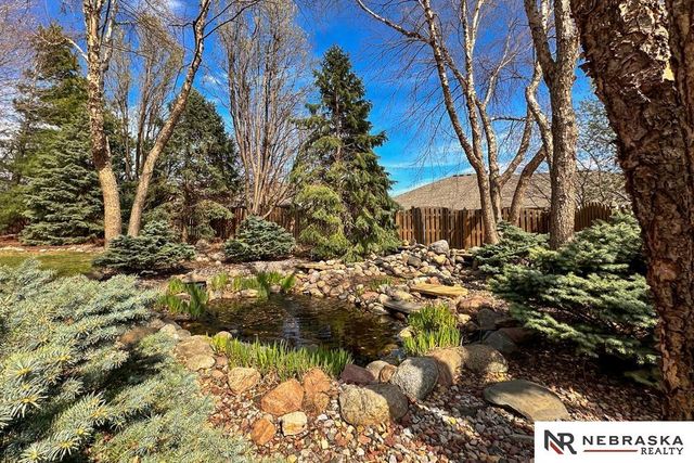 5717 N 160th Avenue, Omaha, NE 68116