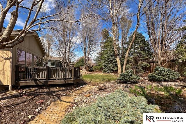 5717 N 160th Avenue, Omaha, NE 68116