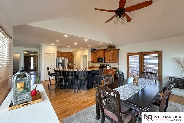 5717 N 160th Avenue, Omaha, NE 68116