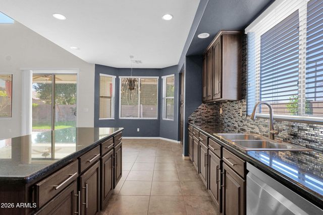 18631 W KOLINA Lane, Waddell, AZ 85355