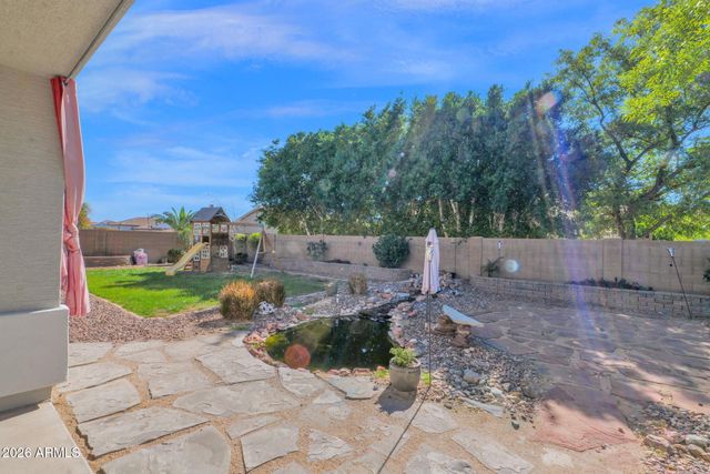 18631 W KOLINA Lane, Waddell, AZ 85355