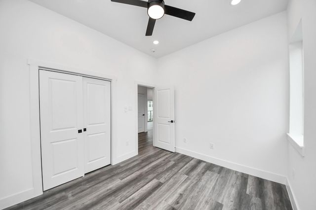 2709 Dennis Street, Houston, TX 77004
