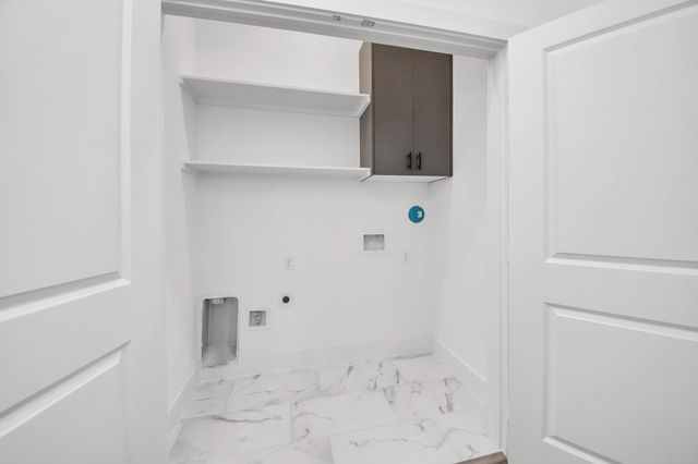 2709 Dennis Street, Houston, TX 77004