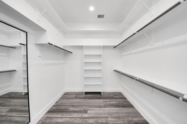 2709 Dennis Street, Houston, TX 77004