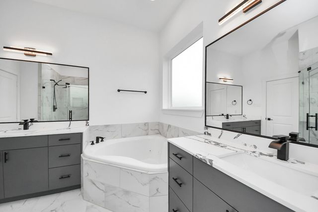 2709 Dennis Street, Houston, TX 77004