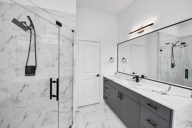 2709 Dennis Street, Houston, TX 77004