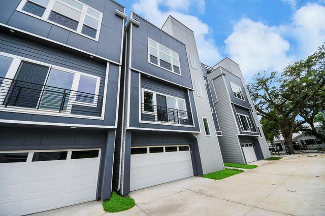 2709 Dennis Street, Houston, TX 77004