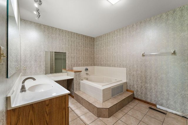 1535 W 93rd Court, Crown Point, IN 46307