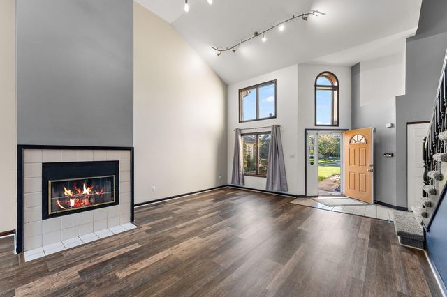 1535 W 93rd Court, Crown Point, IN 46307