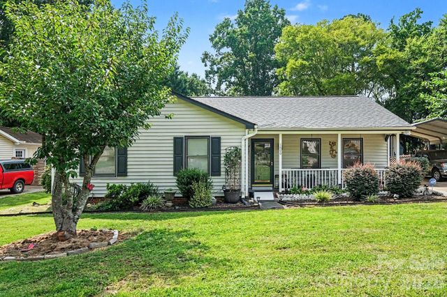 1600 Teddington Drive, Charlotte, NC 28214