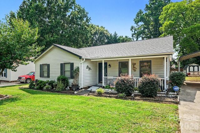 1600 Teddington Drive, Charlotte, NC 28214