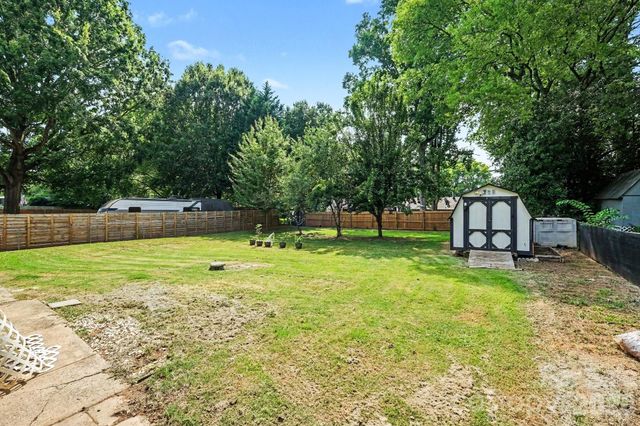 1600 Teddington Drive, Charlotte, NC 28214