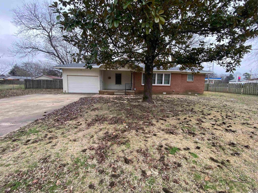518 Ellis Avenue, Trumann, AR 72472
