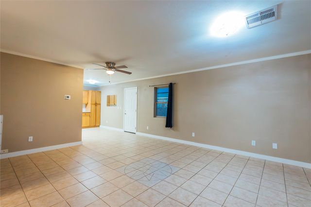 5617 Schutz Street, Houston, TX 77032