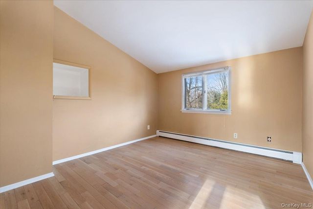 206 Emerson Avenue, Hartsdale, NY 10530