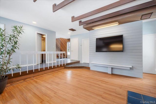 206 Emerson Avenue, Hartsdale, NY 10530