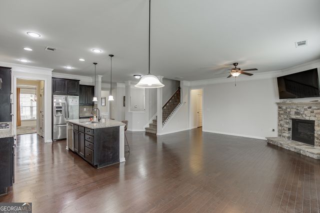 669 Barley Hill Lane, Sugar Hill, GA 30518