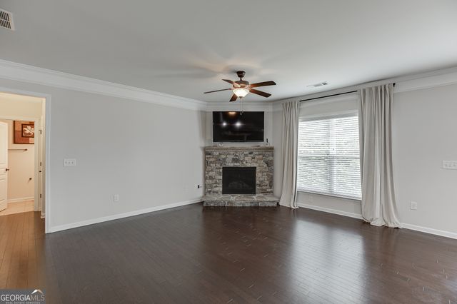 669 Barley Hill Lane, Sugar Hill, GA 30518