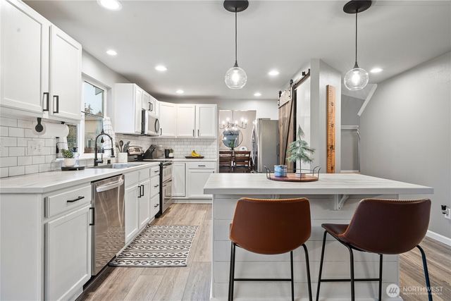 12718 166th Street Ct E, Puyallup, WA 98374