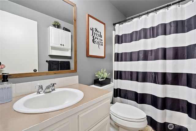 12718 166th Street Ct E, Puyallup, WA 98374